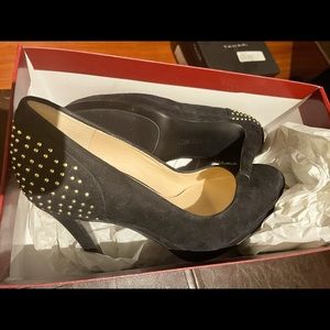 Nine West suede platforms high heel Size 5